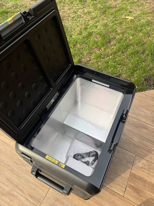 Автомобильный холодильник -20*С   12v - 220v