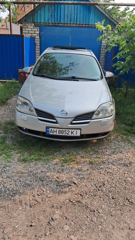 Nissan Primera P12