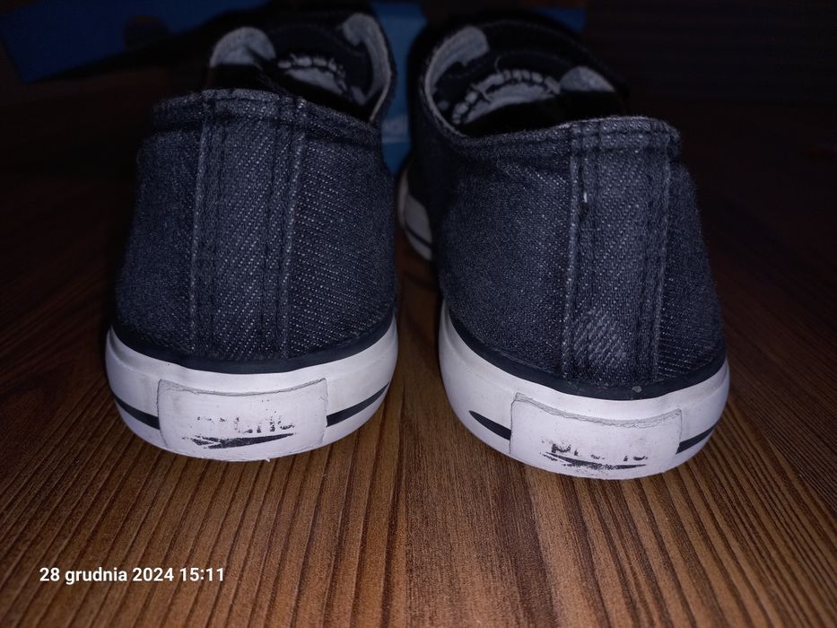 Trampki kapcie szkolne r.34 sprandi