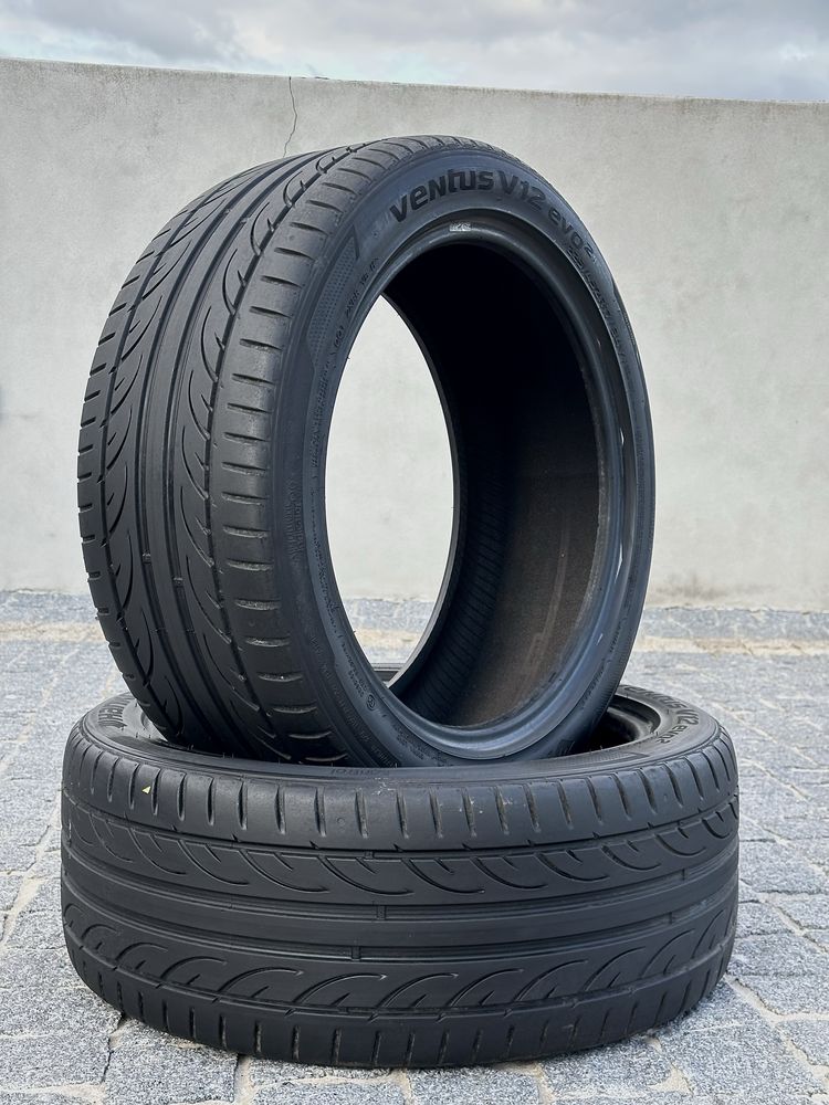 Pneus Hankook Ventus V12 Evo2 - 225/45/17 - Impecáveis
