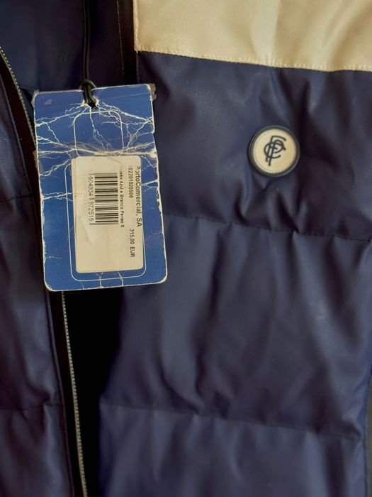 Casaco FC Porto – Tamanho S – com capucho