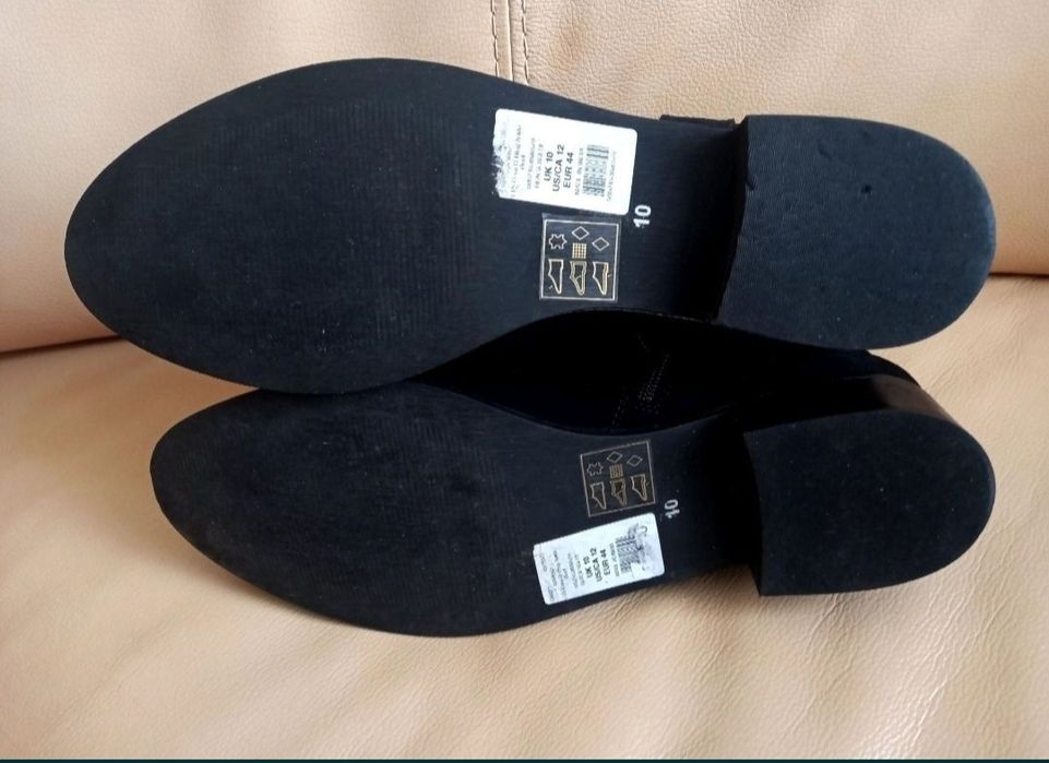 Шкіряні черевики,