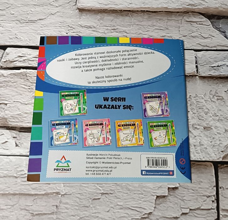 Kolorowanka z kredką - Pojazdy -