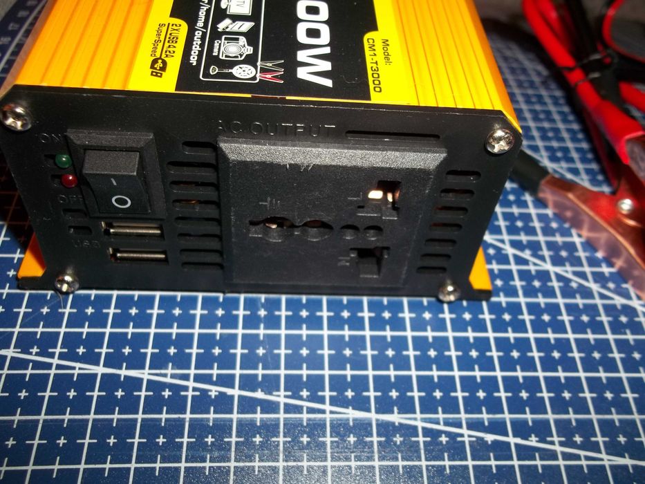 инвертор  3000 новый в коробке