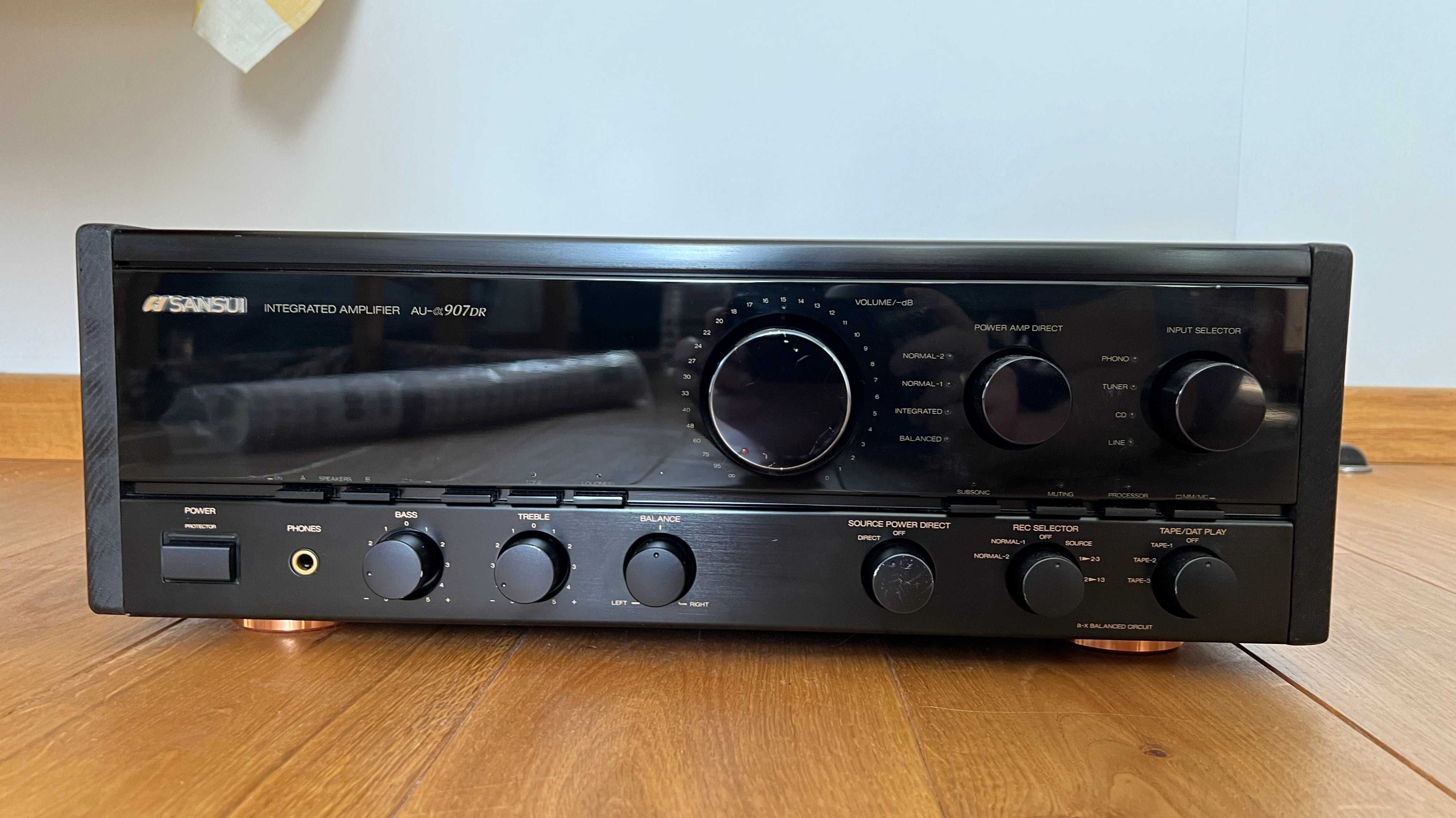 Wzmacniacz Sansui AU-907DR alfa