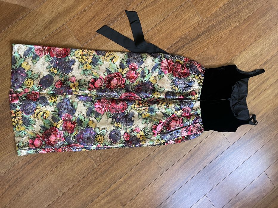 Vestido Vintage de Alta Qualidade | Veludo & Brocado Floral