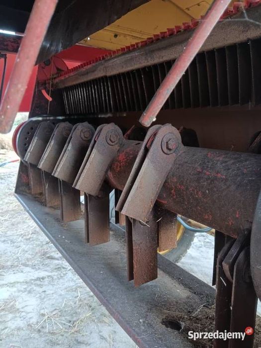 Kombajn New holland clayson