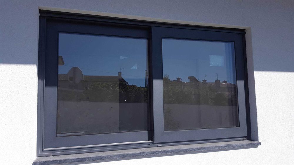 Serviços e reparações de Serralharia e Soldadura Ferro Inox Alumínio