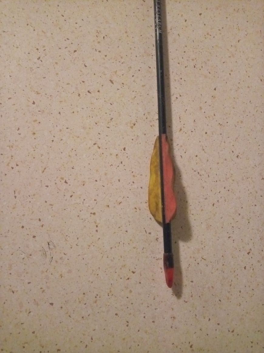 Strzała 79 cm earchery research używana