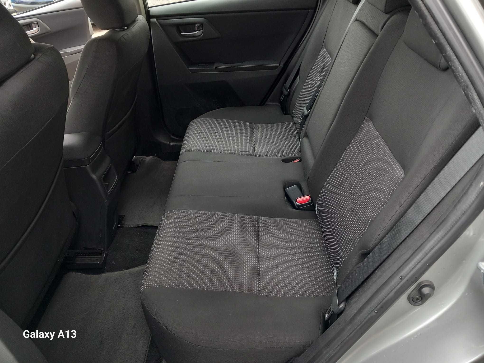 TOYOTA AURIS Combi 1.3 Dual-VVTi Nacional Gasolina