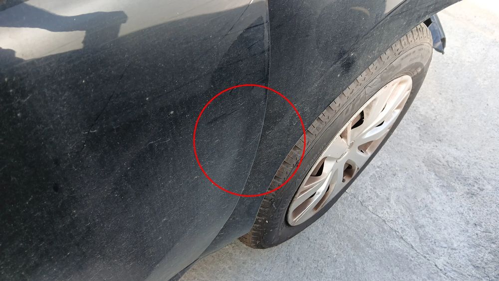 Porta frente direita PEUGEOT 208