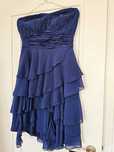Vestido azul da marca Veneno en la piel