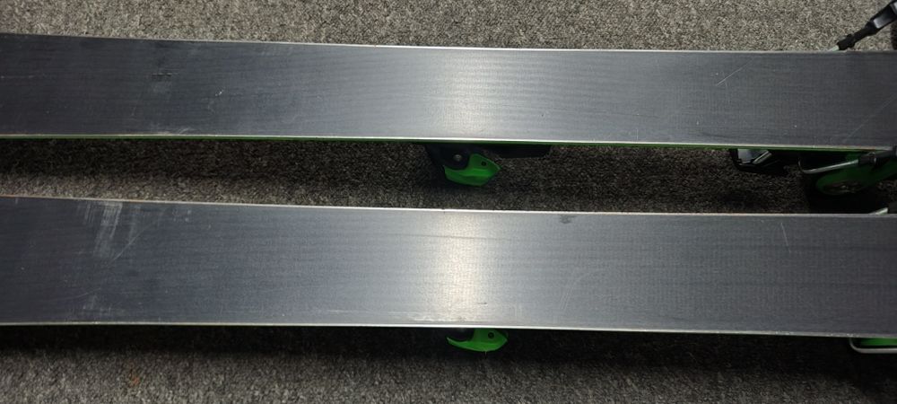 Narty 162 cm Volkl RTM 84 + Marker RIDE 12