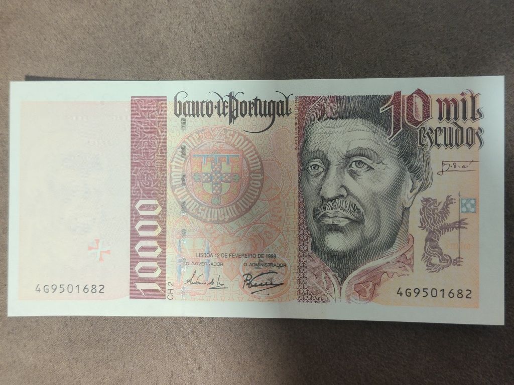 Nota de 10 000 escudos