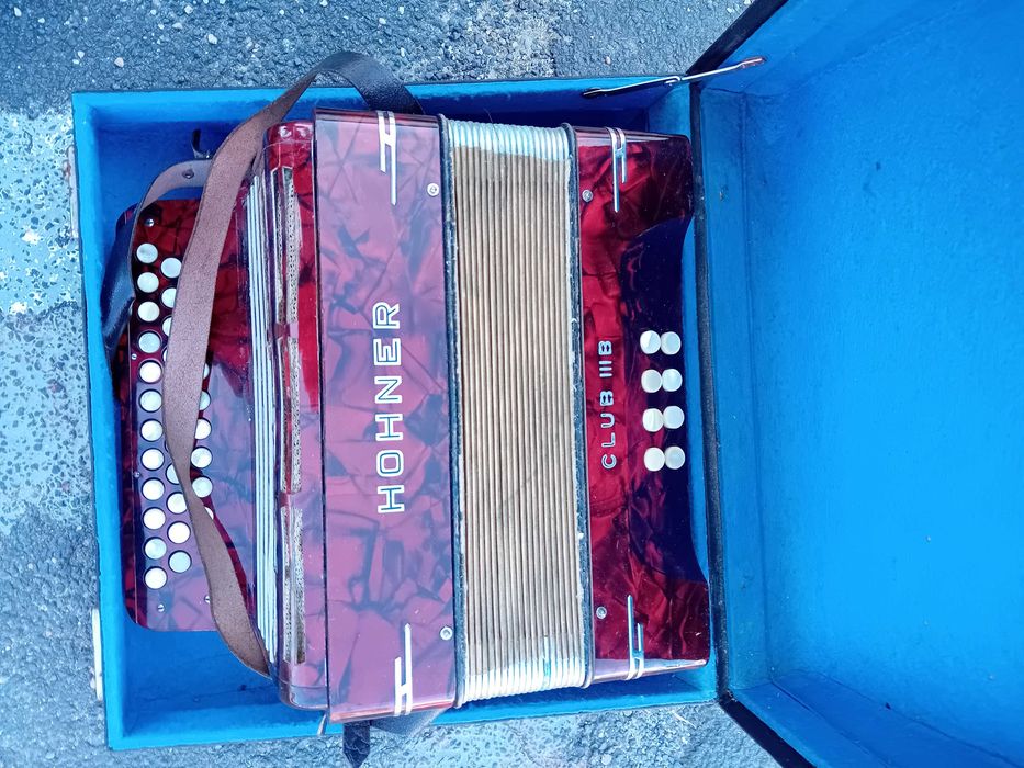 Akordeon / Harmonia HOHNER CLUB III B z Walizką, Dobry Stan, Sprawny !