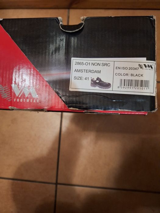 Sprzedam nowe buty robocze