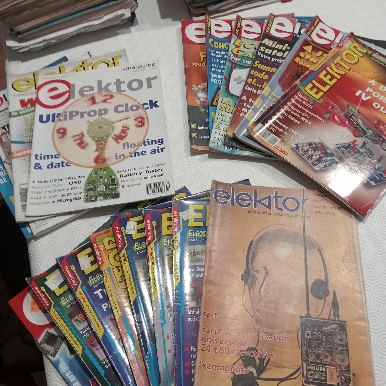 Vários lotes de Revistas de electrónica
