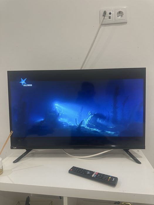 Smart tv kunft 24”