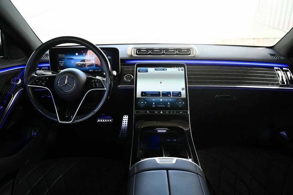 Mercedes-Benz S-Class      2024