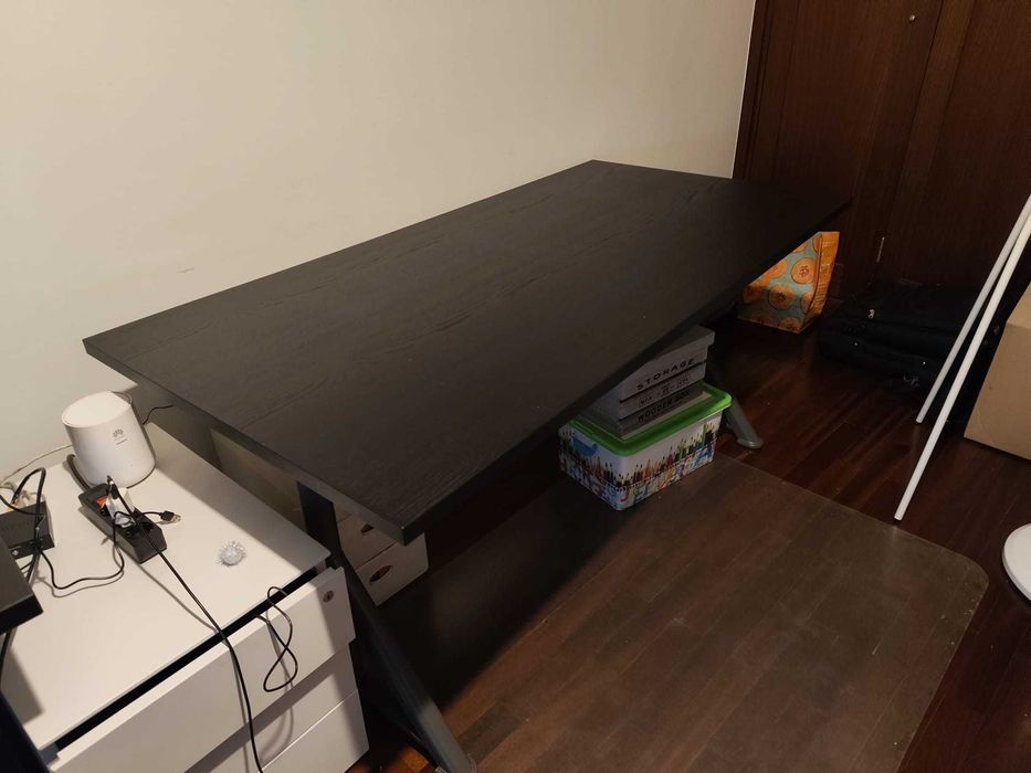 Secretária Idasen 160x80