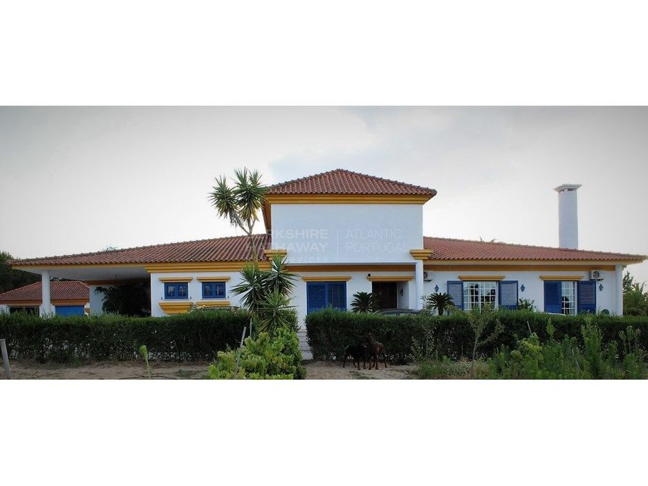 Quinta T6 com 13.630 m² em Alhos Vedros - Moita - Setúbal