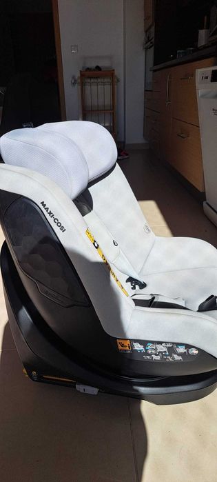 2x Cadeiras de criança Maxi Cosi para carro