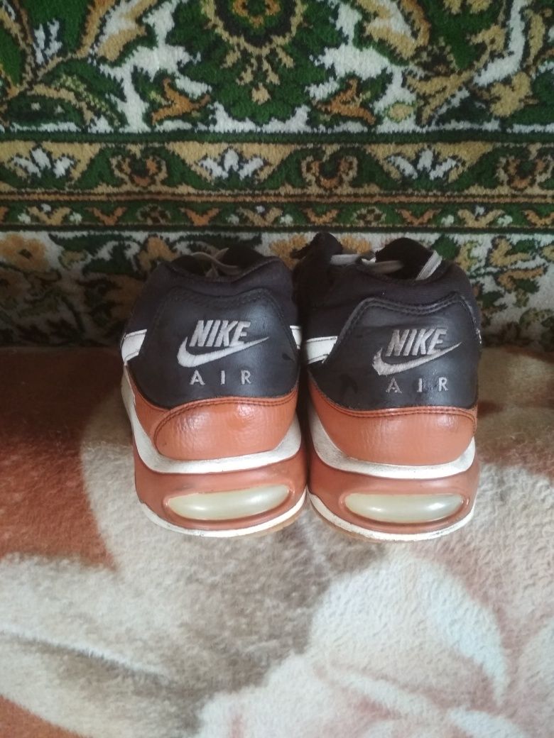 Кроссовки NIKE AIR