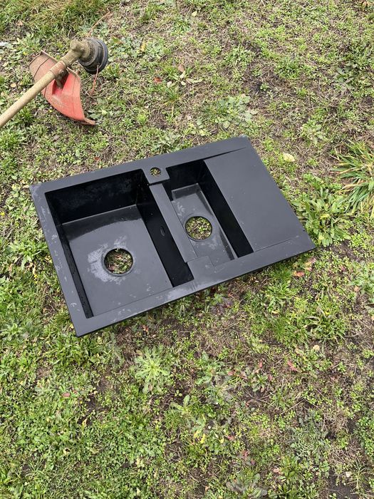 Zlew czarny dwukomorowy 48x75