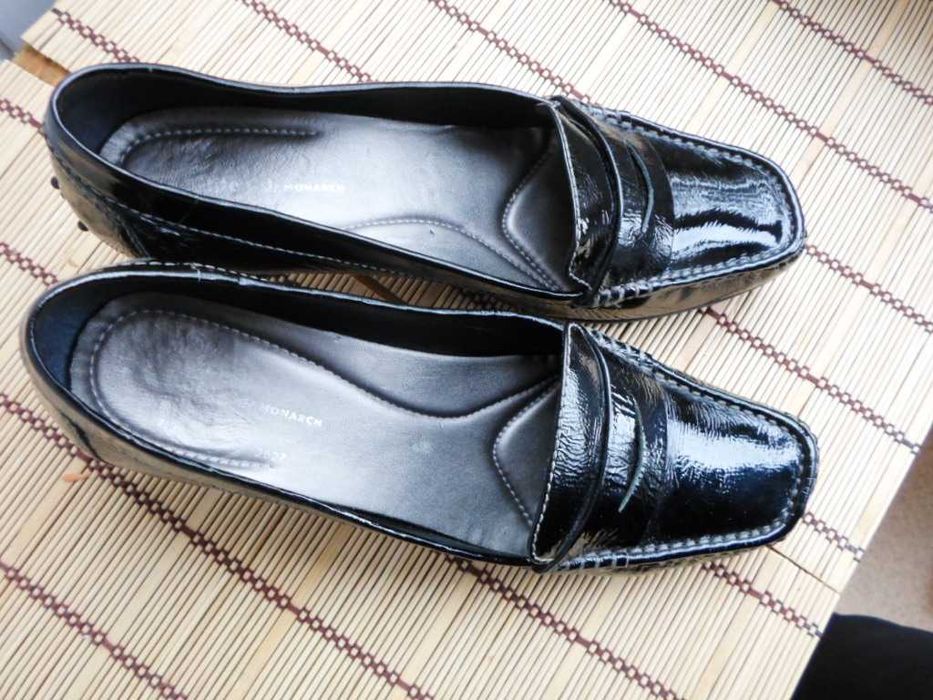 Шкіряні жіночі туфлі розмір 41