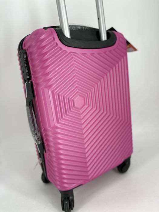 Nowa walizka kabinowa M - Galanteria Matejko