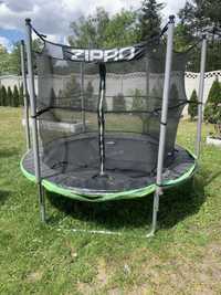 Używana trampolina Zipro f8 252cm z siatką wewnetrzną