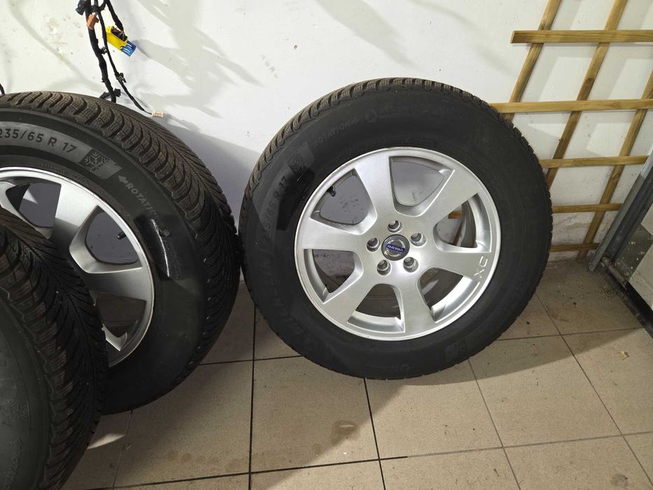 Opony Zimowe Michelin Alpine5 235/65/17 +Felgi Volvo XC60 17"