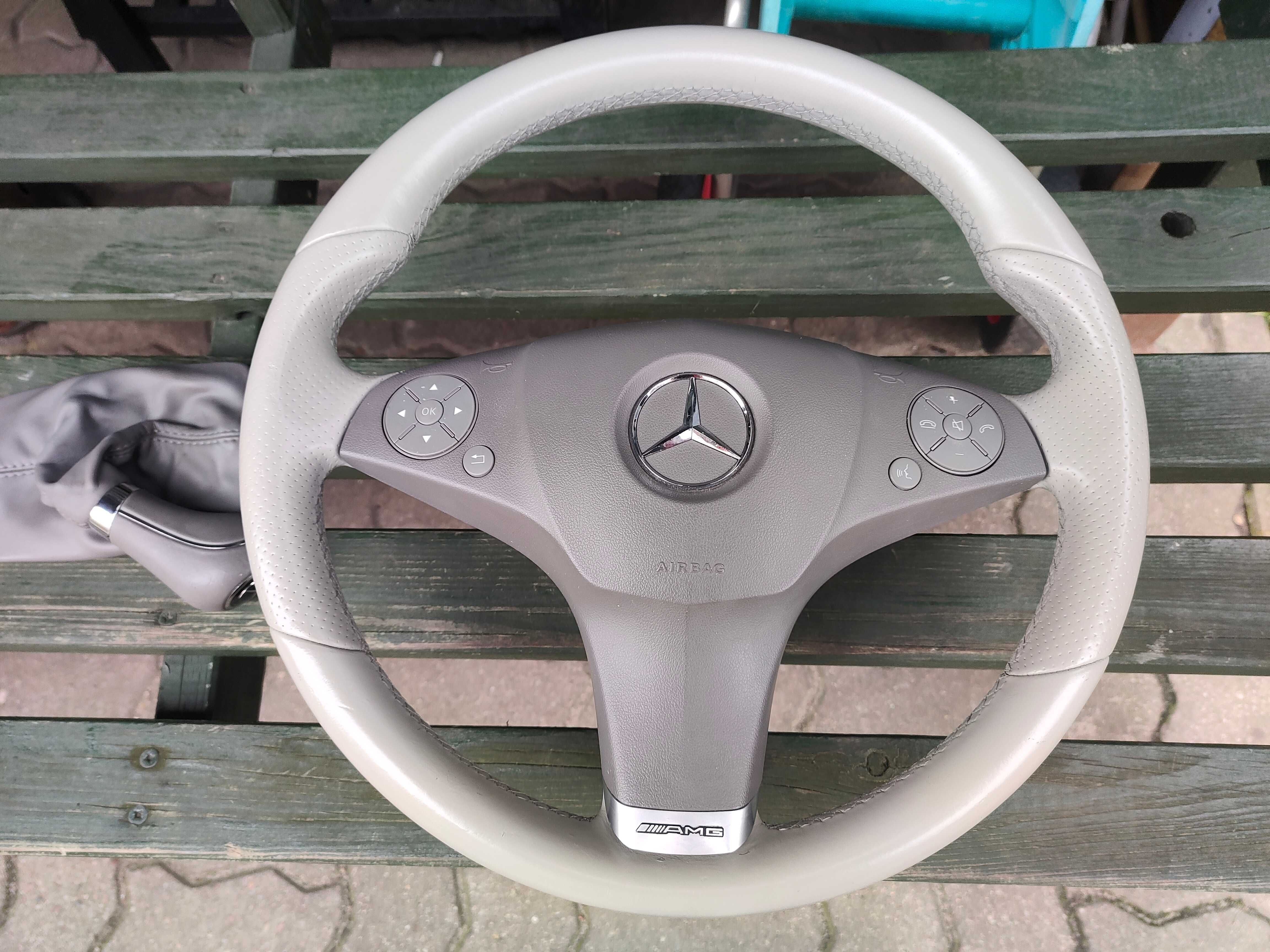 Kierownica Mercedes AMG w204, w207, w212