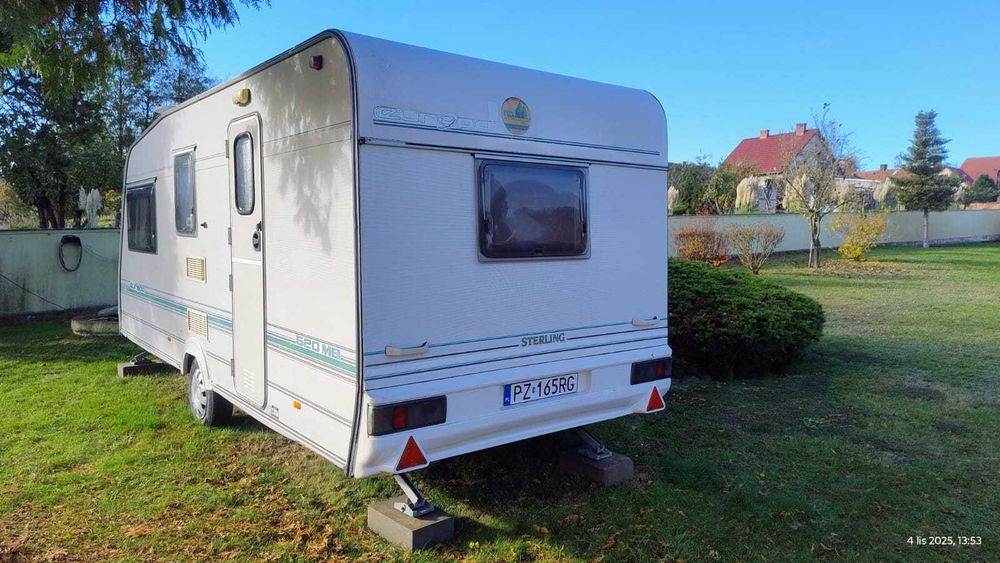 Sprzedam przyczepę kampingową.