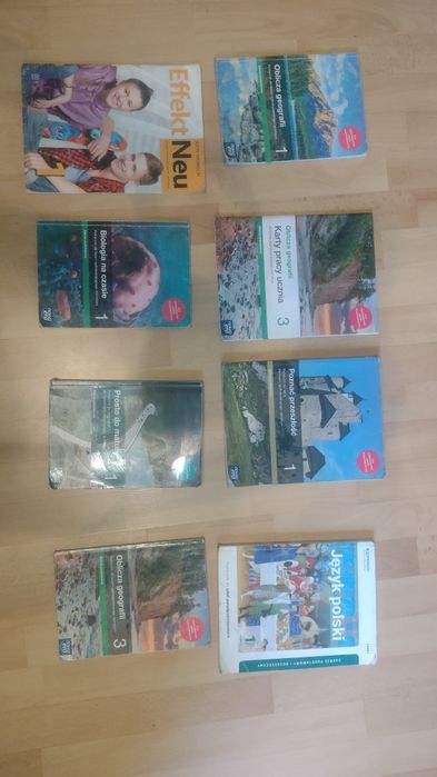 Podręczniki i Ćwiczenia do klasy 1,2 i 3 Technikum oraz Liceum:
•Ćwicz