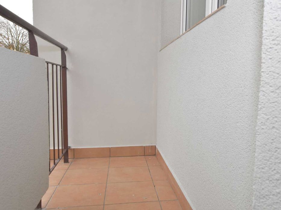 Nowa kawalerka oddzielna sypialnia balkon Dąbrowskiego Politechn 5min