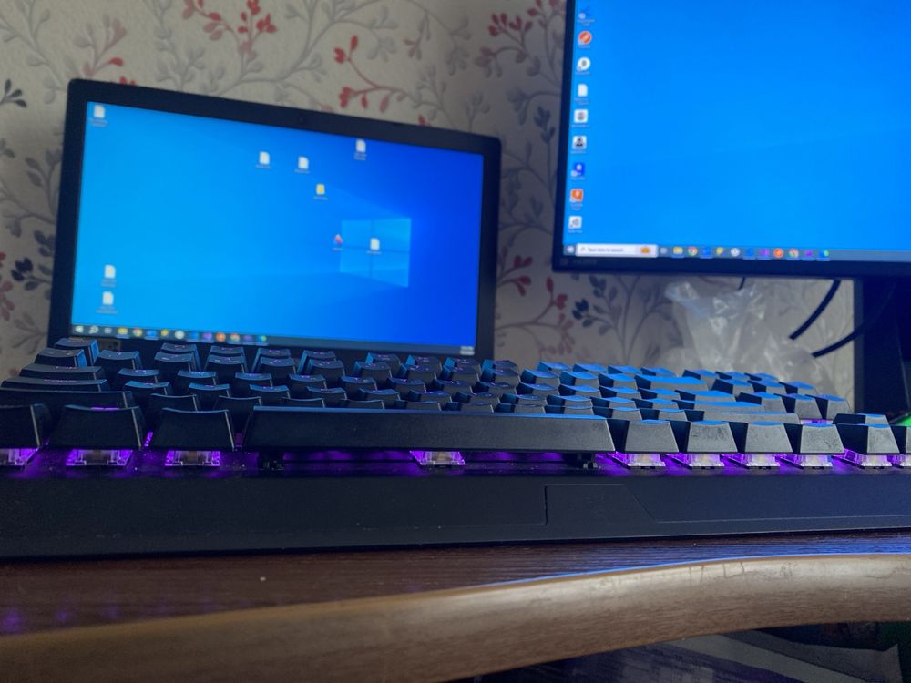 Клавіатура razer BLACKWIDOW v3 tenkeyless