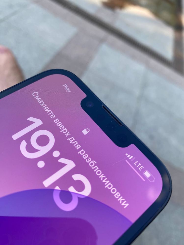 Iphone 16e W bardzo dobrym stanie