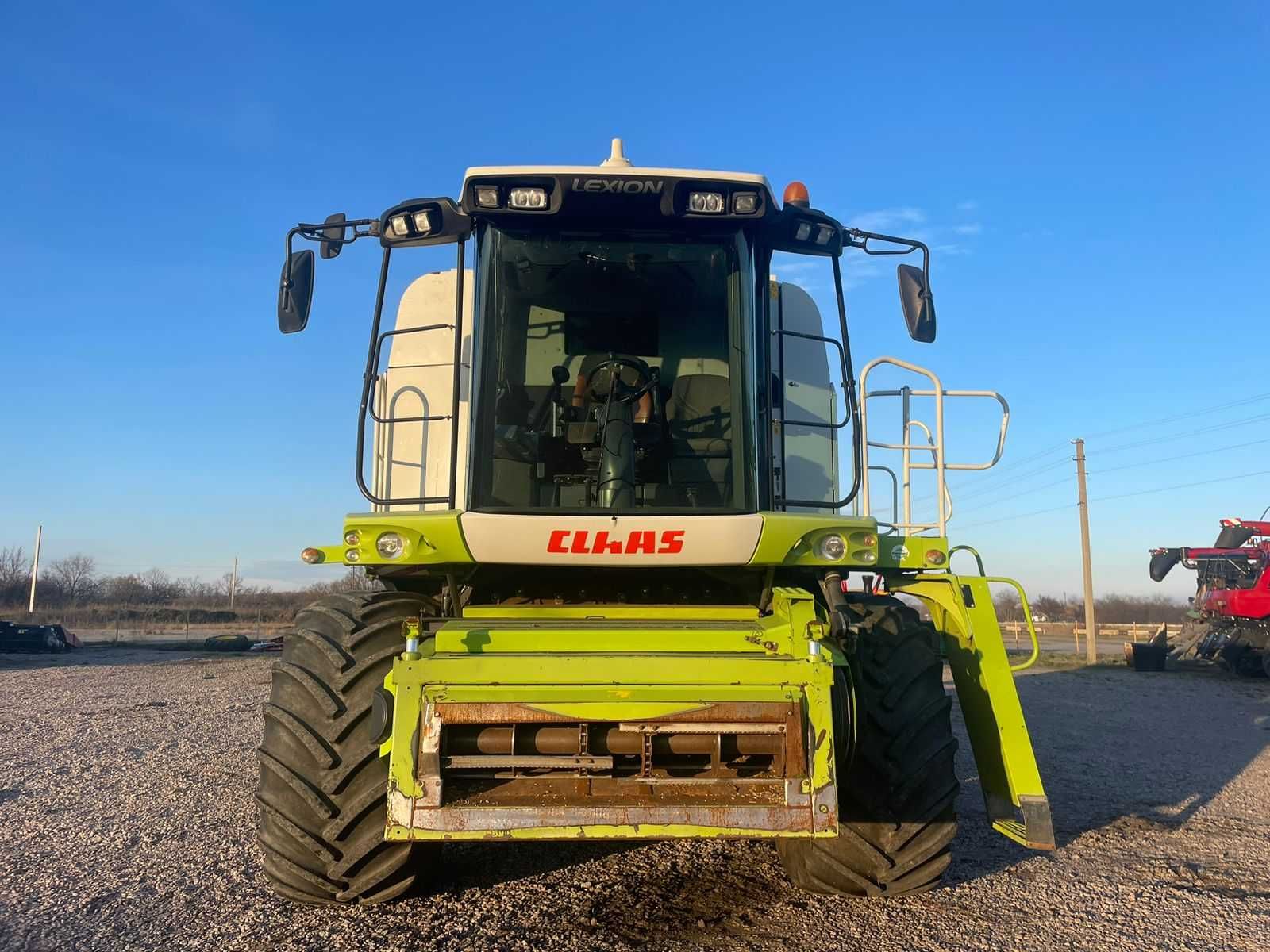 Комбайн Claas Lexion 550 2006 року в наявності