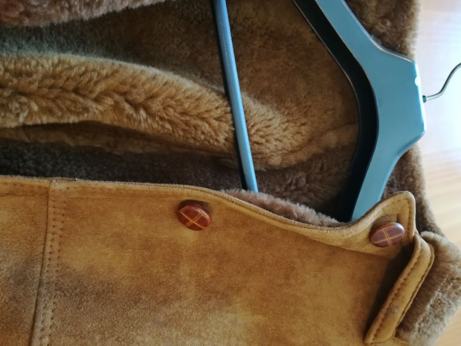 Casaco em pele genuína