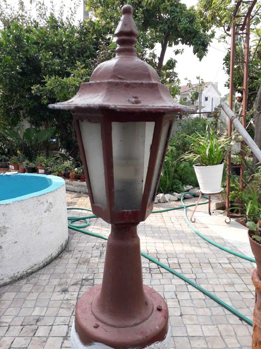 Candeeiros de jardim e de parede exterior