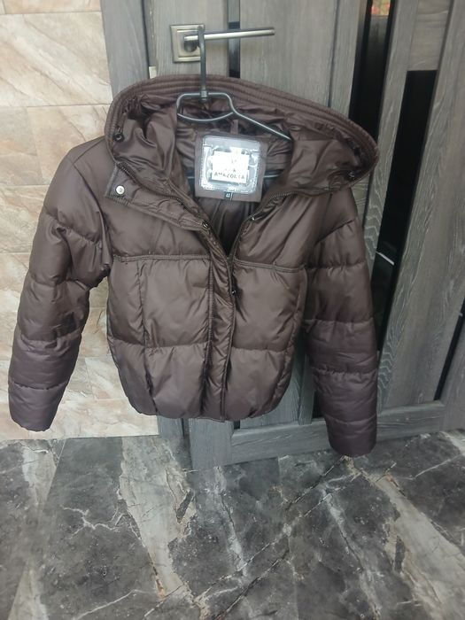 Куртка жіноча розмір s