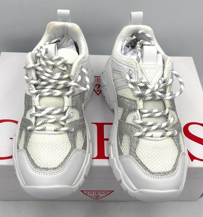 ‼️Nowe oryginalne sneakersy GUESS Marlia białe 35 AZ 104 ekoskóra