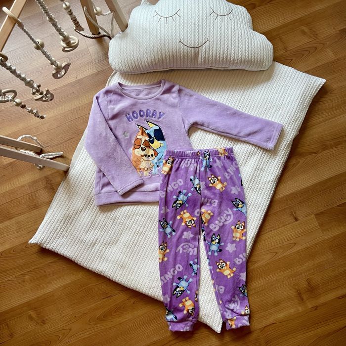 Тепла фіолетова піжама Bluey 4/5 р 104-110 см