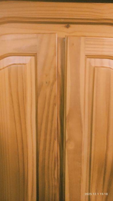 Szafa sosnowa dwudrzwiowa