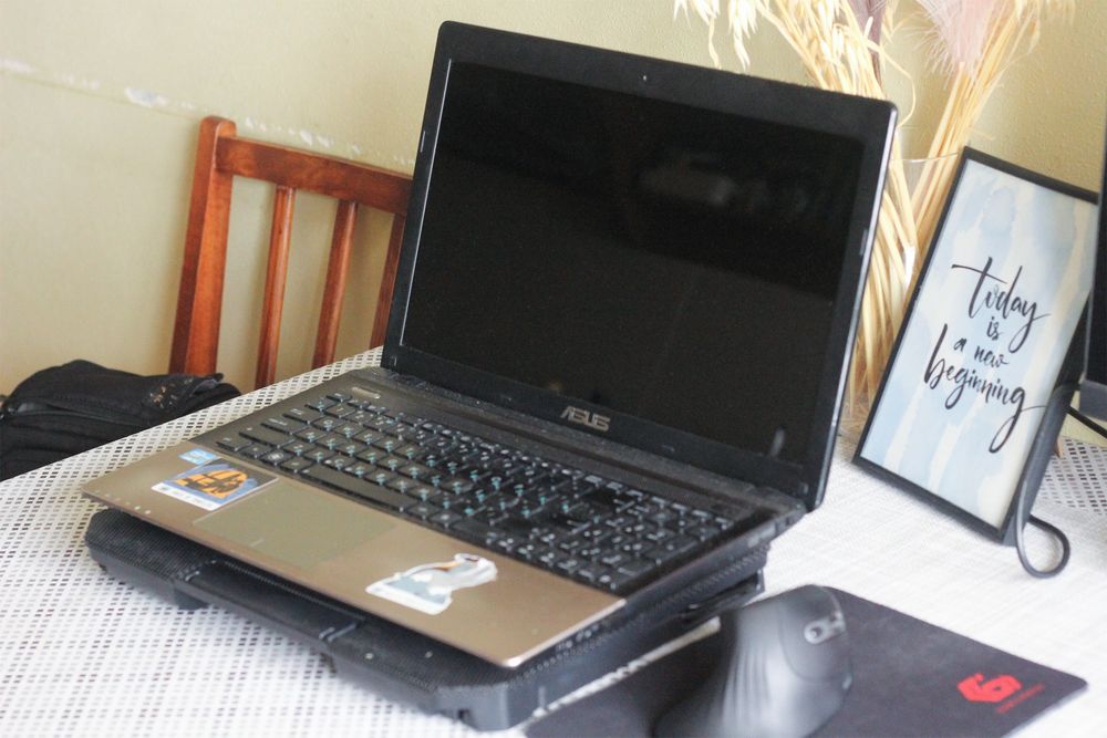 Ноутбук Asus K55V