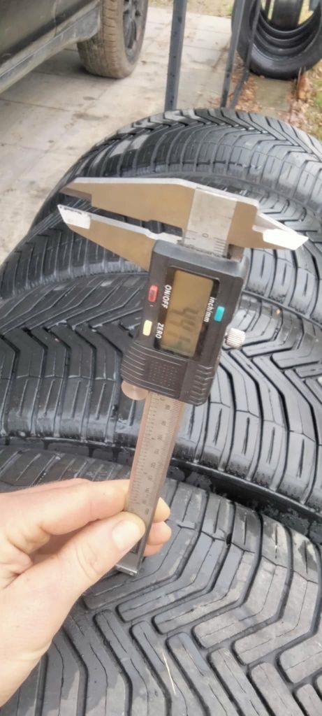 Michelin CrossClimat 235/55R18 Opony Całoroczne 2019r. Rant ochronny