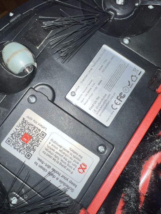 Продам робот пилосос Lefant  привезений з німеччини