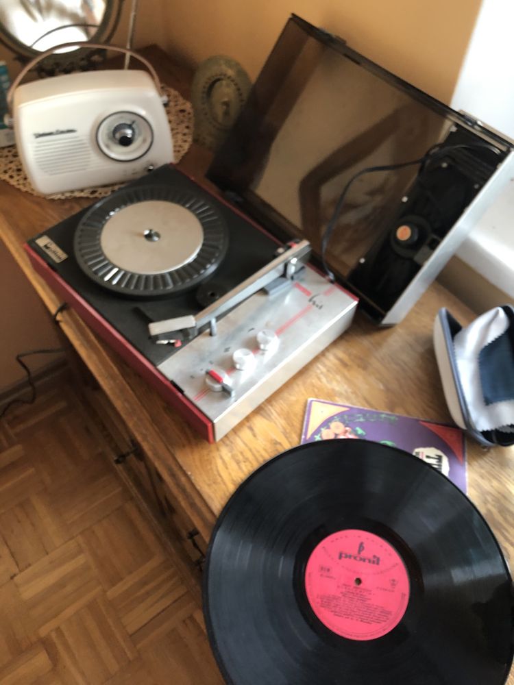 Gramofon 1974 sprawny działa Mister Hit Unitra Fonica