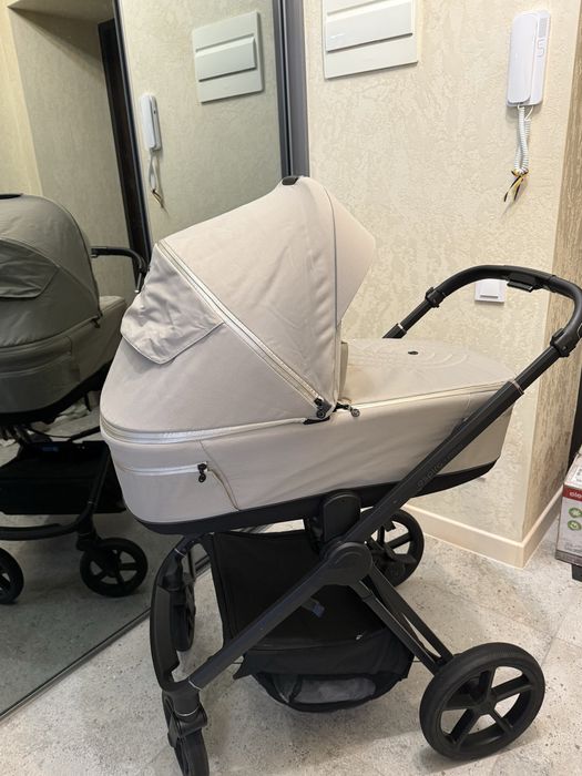 Продам коляску espiro milоo 2в1